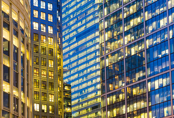 istock Business Office building in London, England 472697774