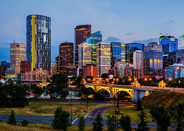 istock Night cityscape of Calgary, Canada 472709400
