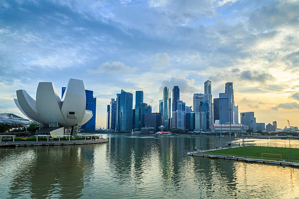 istock Twilight In Singapore City 472712926