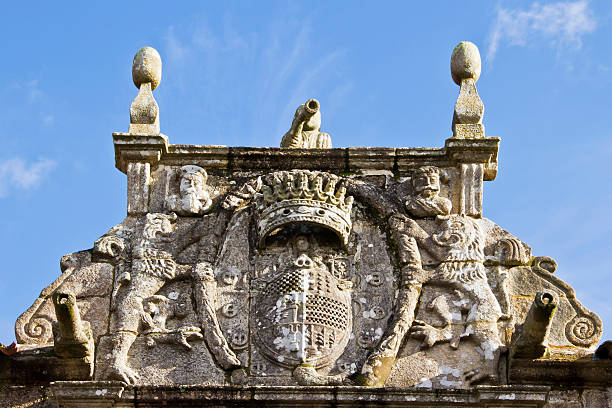 fefinhanes heraldic shield - coat of arms nobility lion spain стоковые фото и изображения