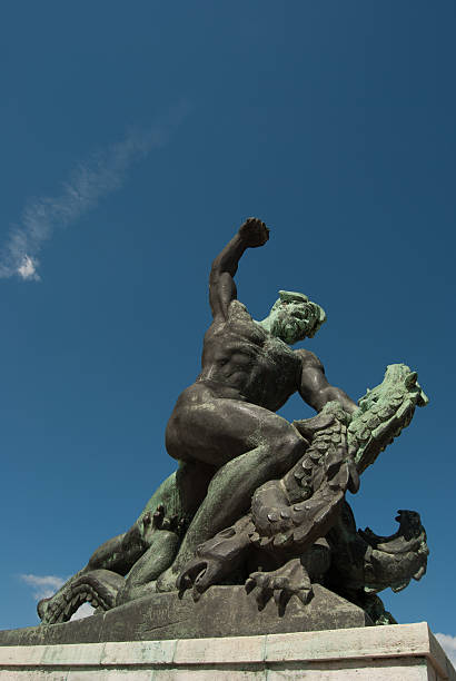 istock liberty statue of Budapest 472719624