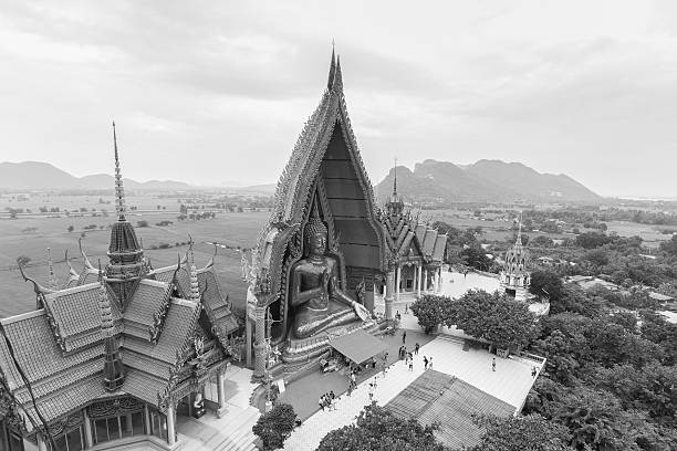 Wat tham sua in Kanchanaburi Thailand, Black and White