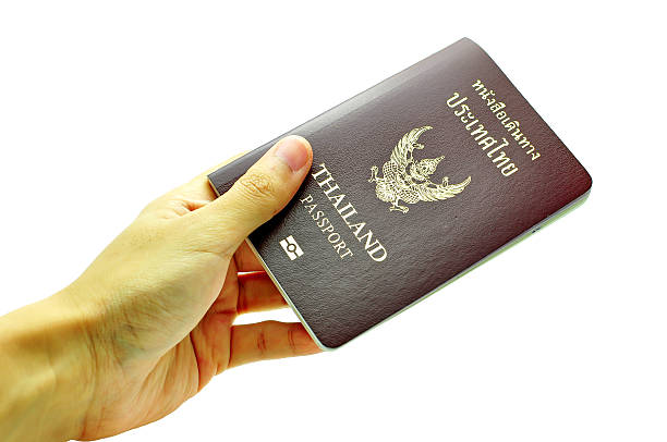 main tenant thai passport - security check airport safety customs photos et images de collection
