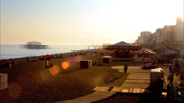 BUSY SUNSET SEAFRONT TIME LAPSE