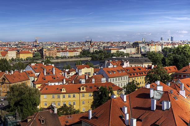 夏のパノラマのプラハ,チェコ共和国 - ghotic ス�トックフォトと画像
