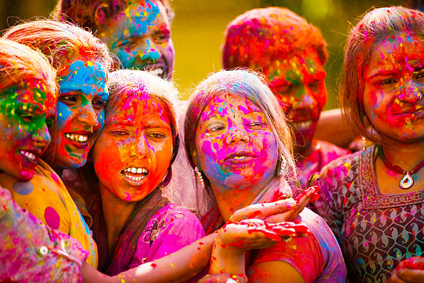 istock Holi festival 472801386