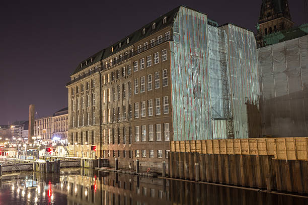 istock binnenalster hamburg germany at night 472807202