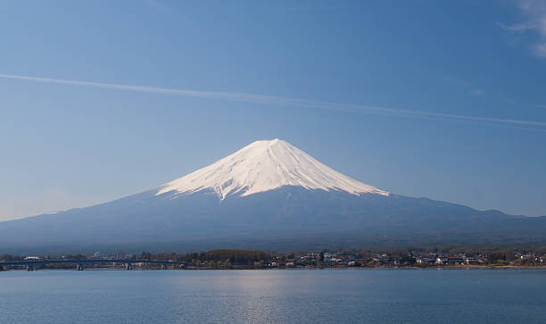 istock Mountain Fuji and lake kawaguchi 472840230