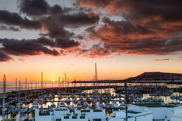 istock Playa Blanca Sunset, Lanzarote 472840662