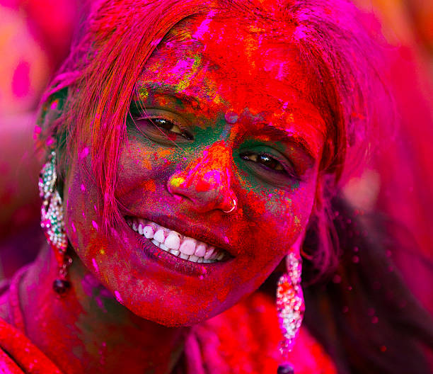 istock The intense colors of Holi 472915152