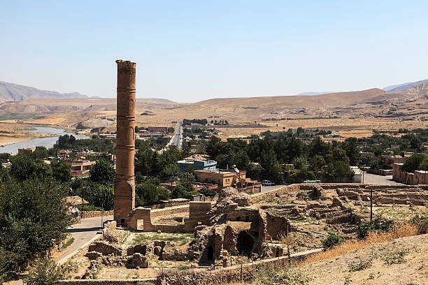 istock Ulu mosque minaret in Hasankeyf 472945410