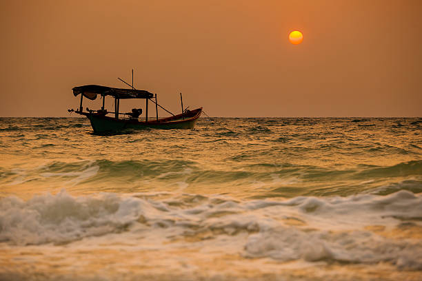istock Tropical sunrise of Koh Rong 472983376
