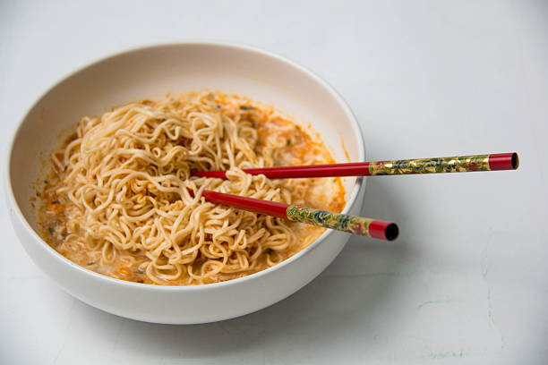 istock Instant noodles in dish 472990410