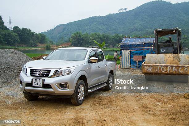 Nissan Np300 Navara Car Stock Photo - Download Image Now - 4x4, 2015, Adversity