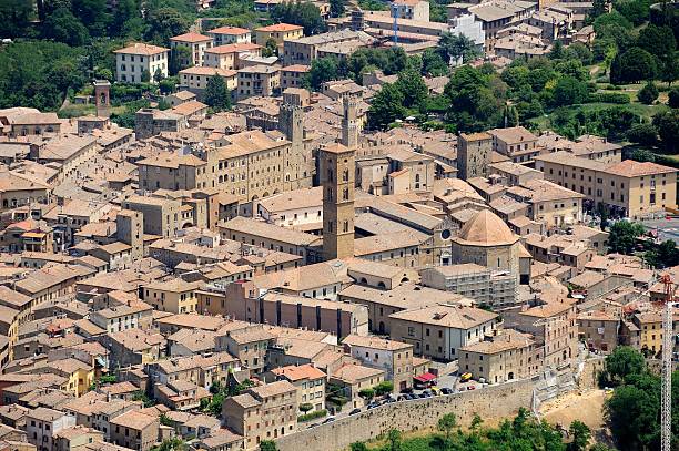 istock Volterra-Pisa-Italy 473097070