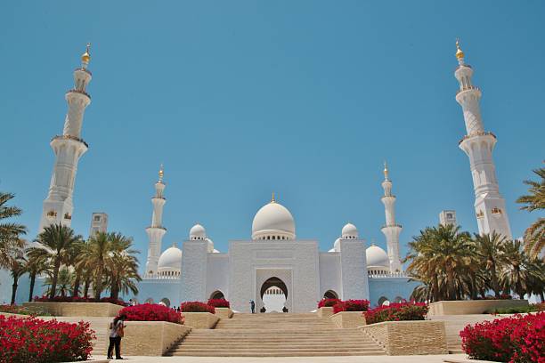 istock Sheikh Zayed Bin Sultan Al Nahyan Mosque in Abu Dhabi 473152372