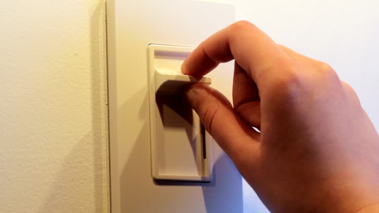 Adjusting light with dimmer switch