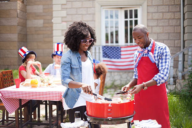 istock Two family on Independence Day 473168002