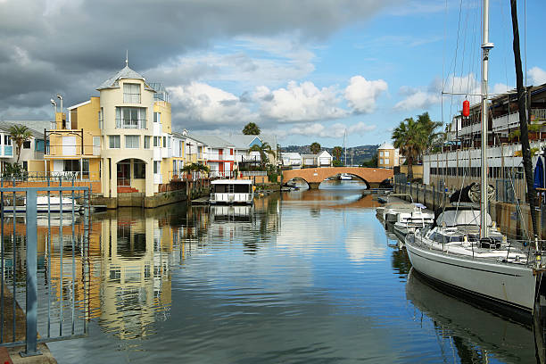 istock Cute houses in Knysna channel 473237546