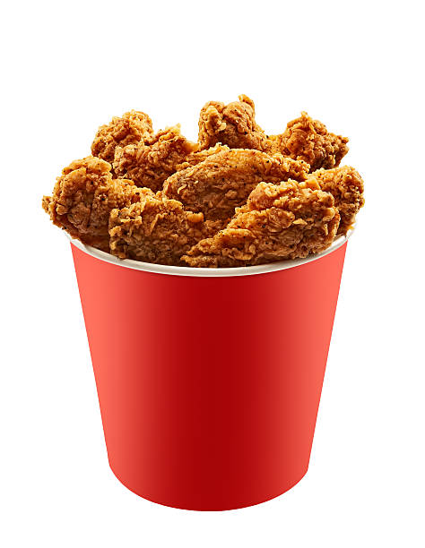 istock Red bucket of fried chicken on white background 473243530