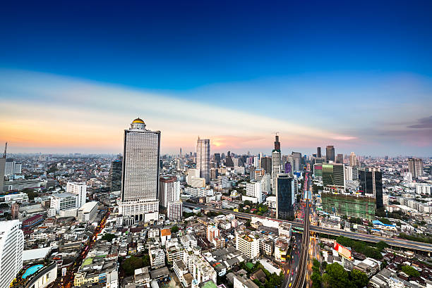 istock Beautiful city skyline 473247818
