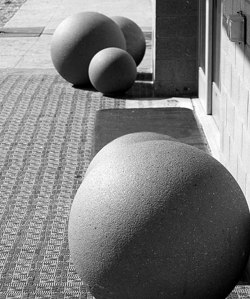 istock Black and white decorative concrete balls 473249050