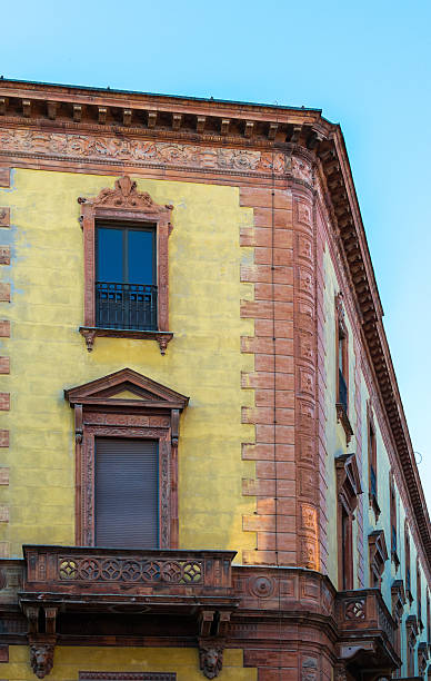 istock Ancient renaissance building in the downtown of Ferrara 473264514