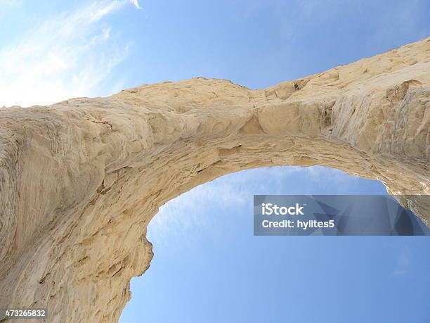 Arch At Monument Rocks Ks Stock Photo - Download Image Now - 2015, Backgrounds, Blue