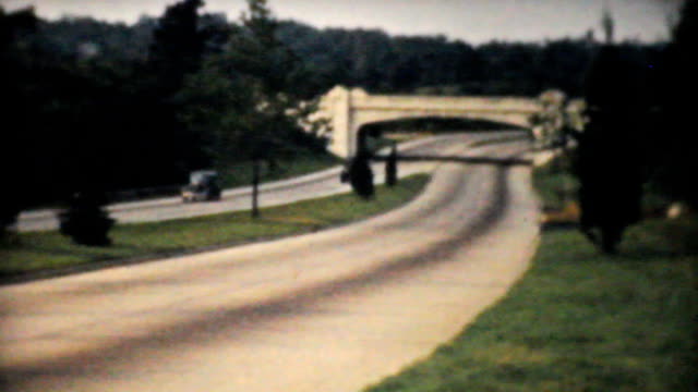 Cars On Highway in New York -1940 Vintage 8mm
