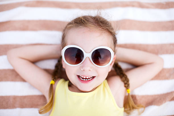 istock Adorable little girl on vacation 473307160