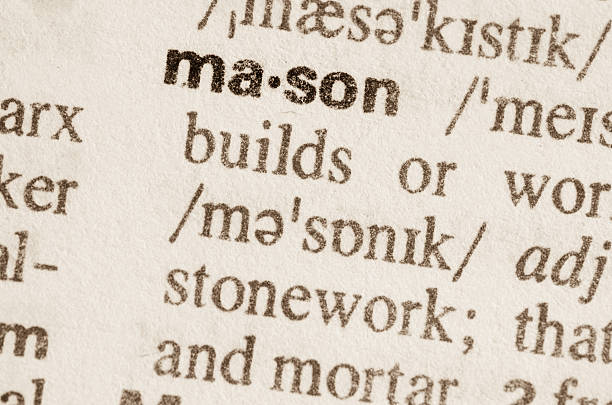 istock Dictionary definition of word mason 473310188