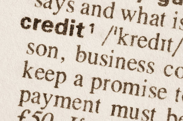 istock Dictionary definition of word credit 473312100