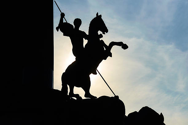 istock St George slaying the dragon 473312656