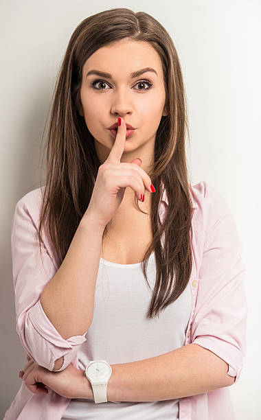 istock Beautiful girl 473318346
