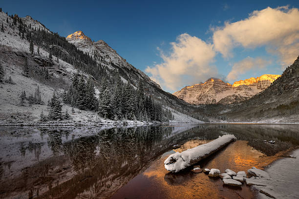 istock Snow Capped Peaks of Maroon Bells 473341330
