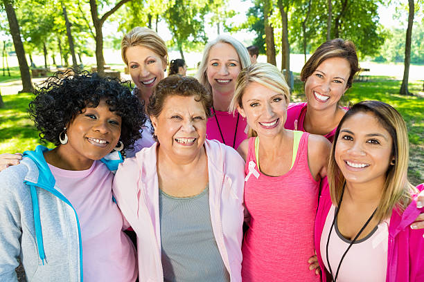 Vestidos De Dama Color Rosa Viejo - Banco de fotos e imágenes de stock - iStock Vestidos De Dama Color Rosa Viejo - Banco de fotos e imágenes de stock - iStock