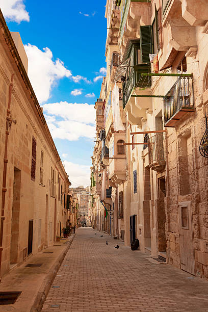 istock Maltese narrow street in Valetta 473417012
