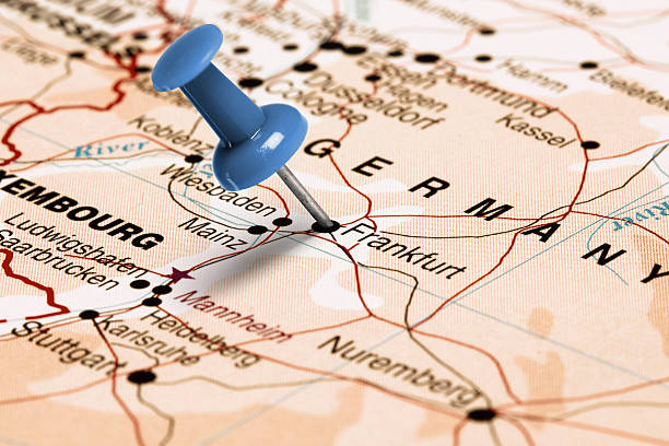 istock Location Frankfurt. Blue pin on the map. 473437764