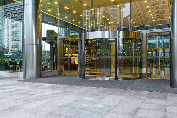 istock Empty road in front of building entrance 473458174