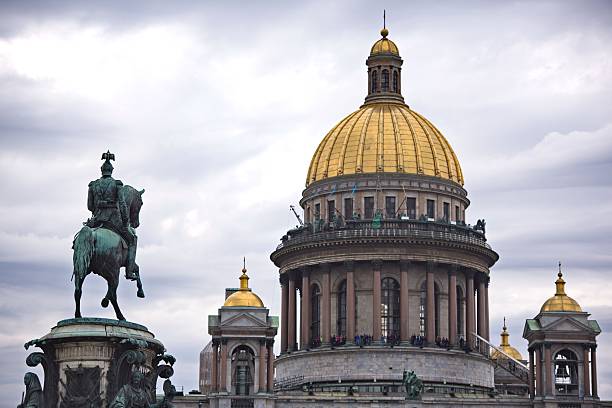 istock Saint Isaac's Cathedral and the Monument to Emperor Nicholas I 473470146