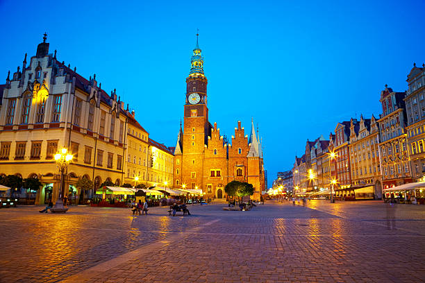 istock Scenic illuminated Market Square in Wroclaw Poland at night 473496532
