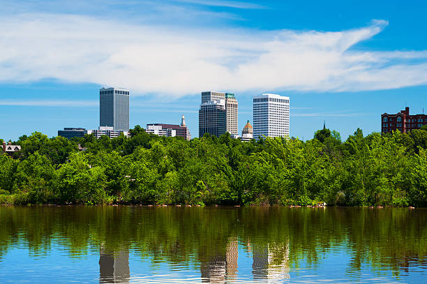 istock Tulsa skyline and Arkansas River with reflection 473552724