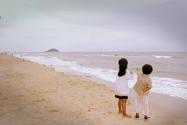 istock boy and girl 473555736