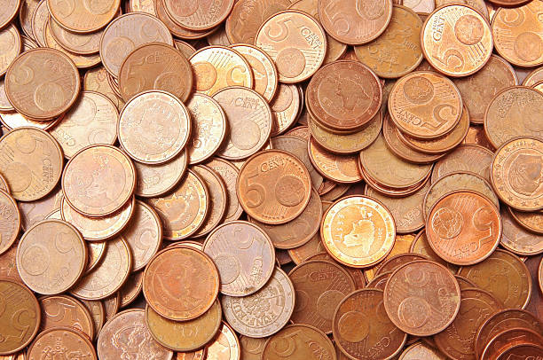 istock Pile of 5 euro cents 473559342