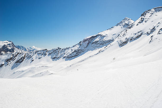 istock Majestic mountain peaks in the Alps 473578822