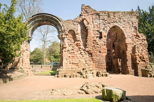 Ruinas de St John la Iglesia Bautista en Chester - foto de stock