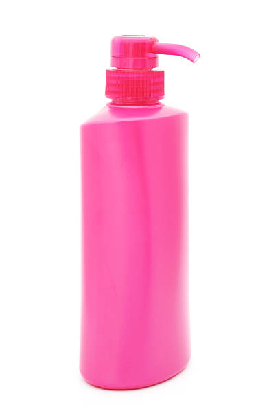 istock pink plastic pump cosmetic bottle 473589808
