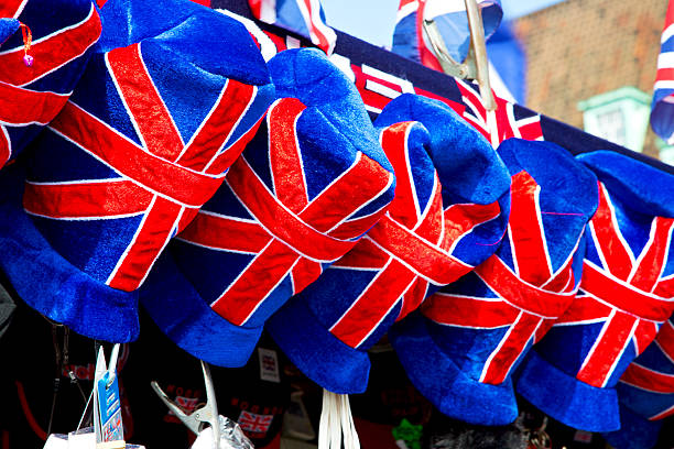 istock in london old blue  hat      shop 473603704