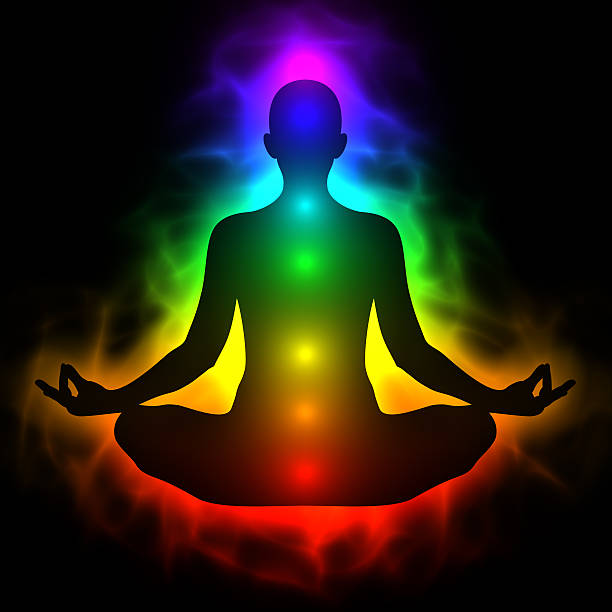 cuerpo de energía humana, aura, chakras en meditación - aura fotografías e imágenes de stock