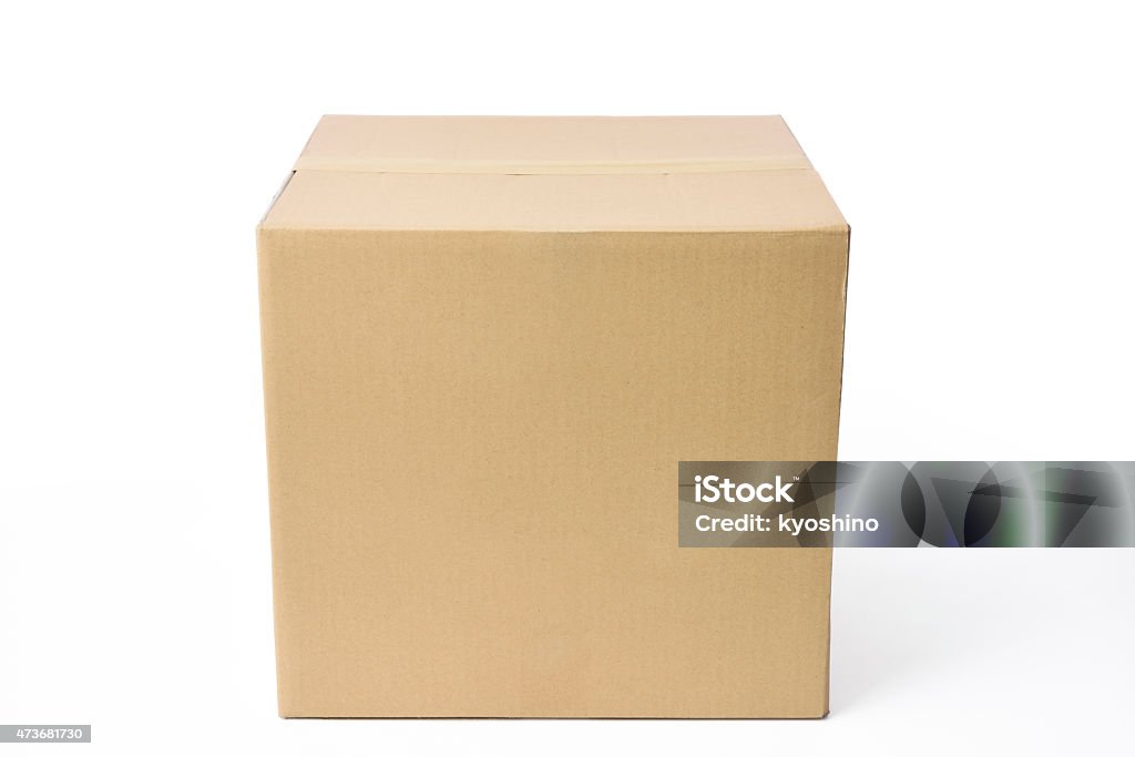 閉鎖絶縁ショットのキューブ段ボール箱に白背景 - 箱のロイヤリティフリーストックフォト